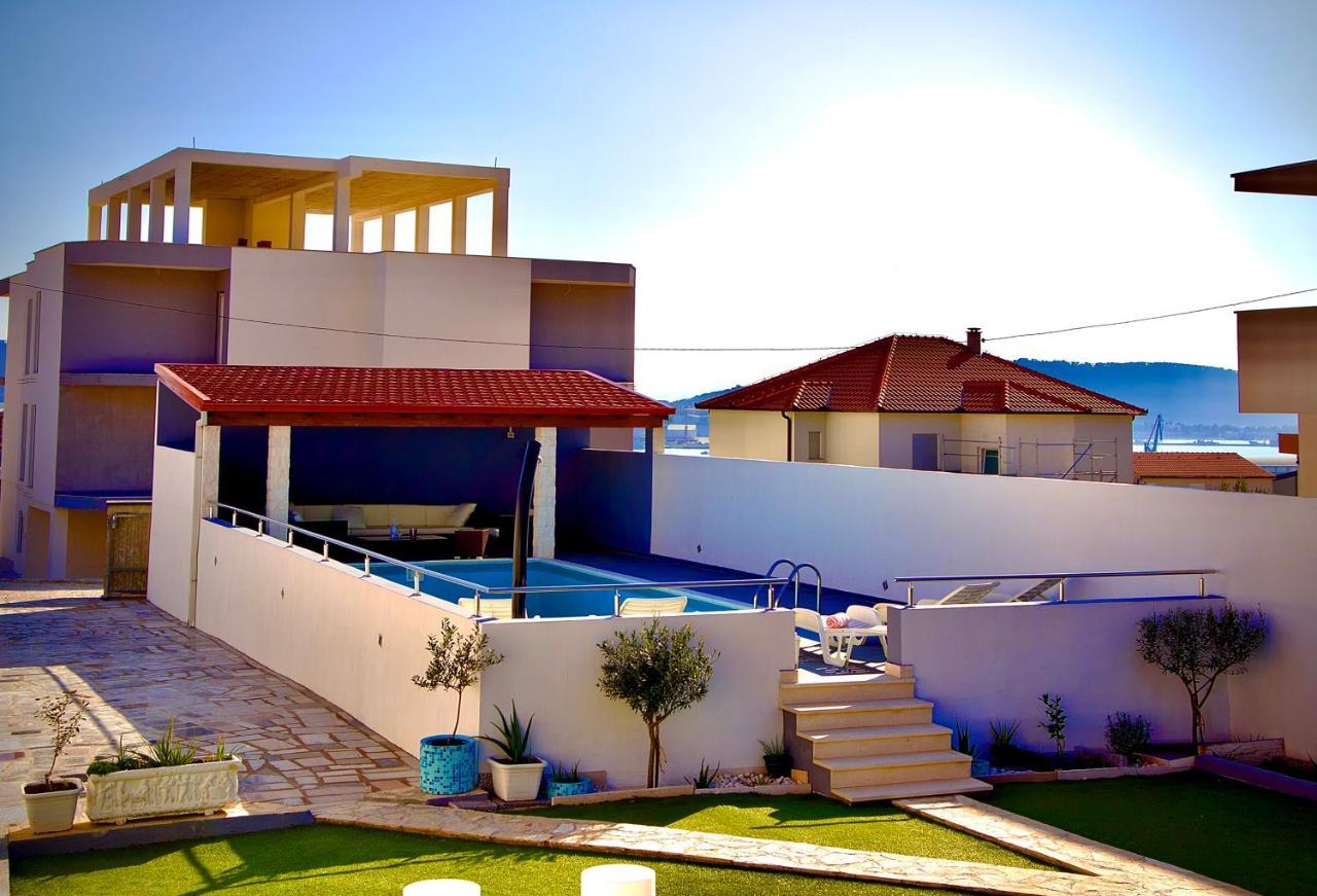 Villa Ana Kaštel Sućurac Kültér fotó