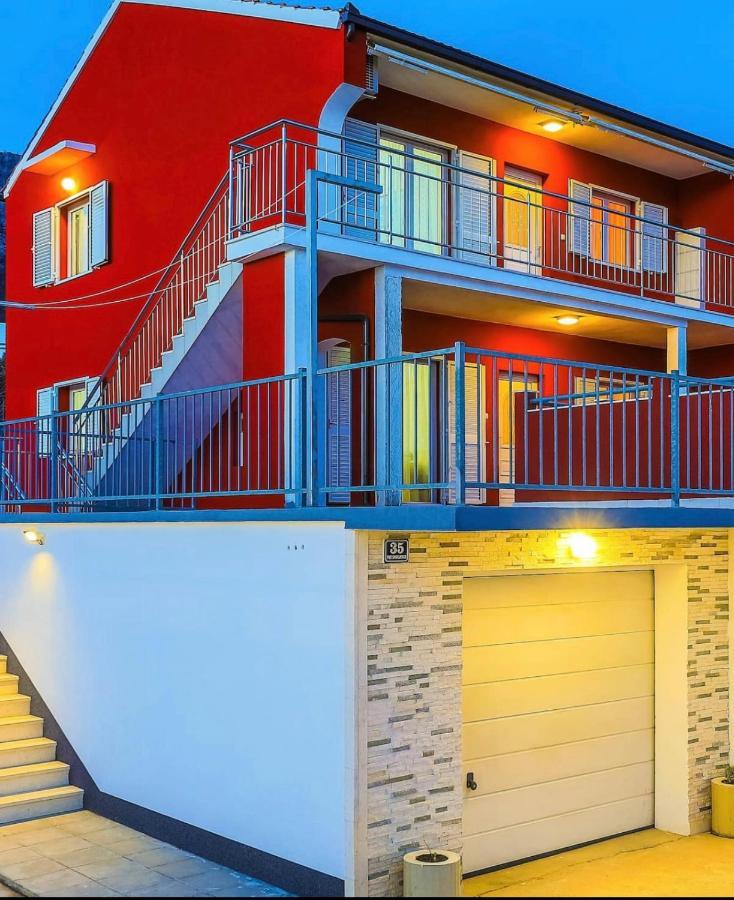 Villa Ana Kaštel Sućurac Kültér fotó