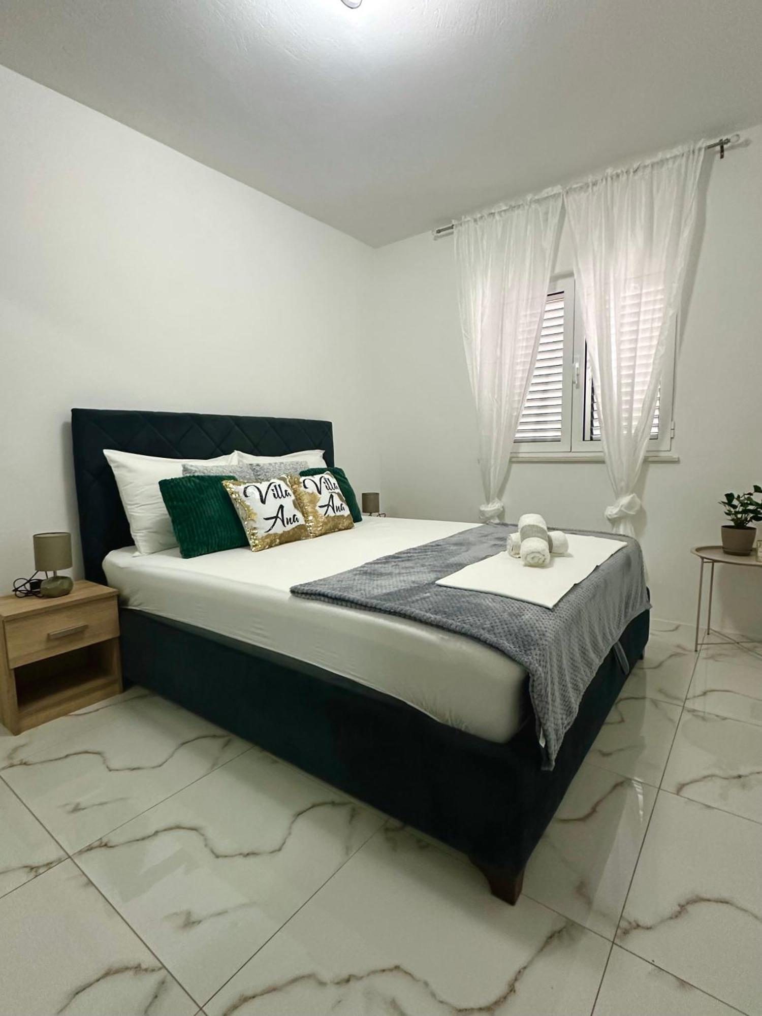 Villa Ana Kaštel Sućurac Kültér fotó
