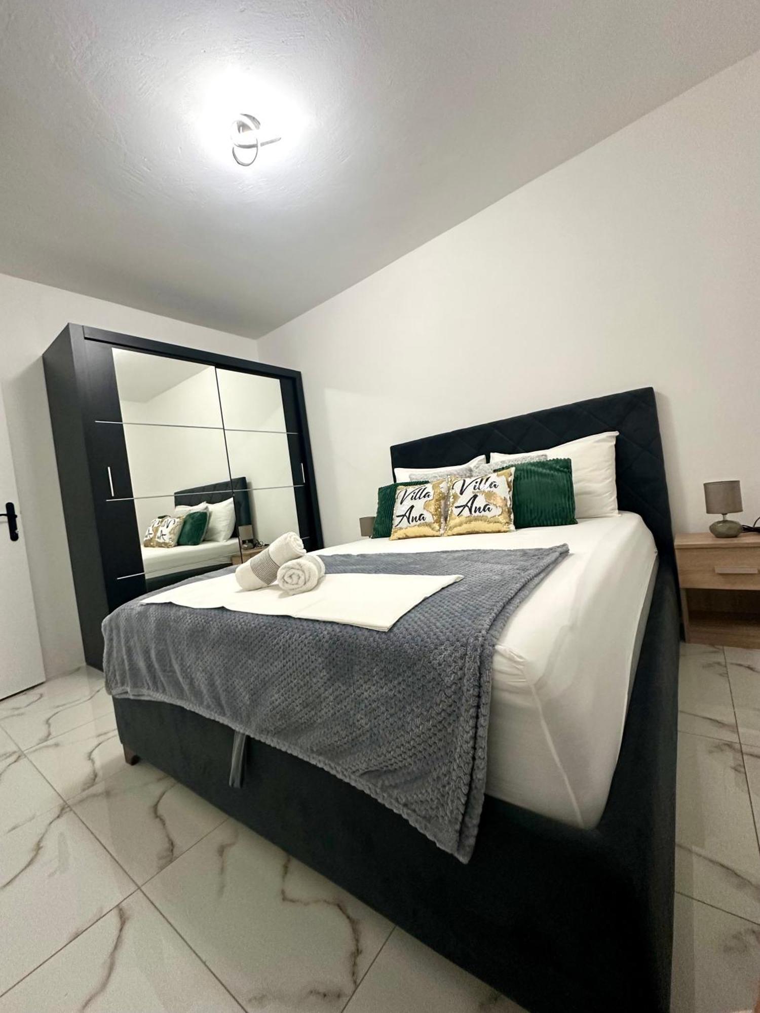 Villa Ana Kaštel Sućurac Kültér fotó