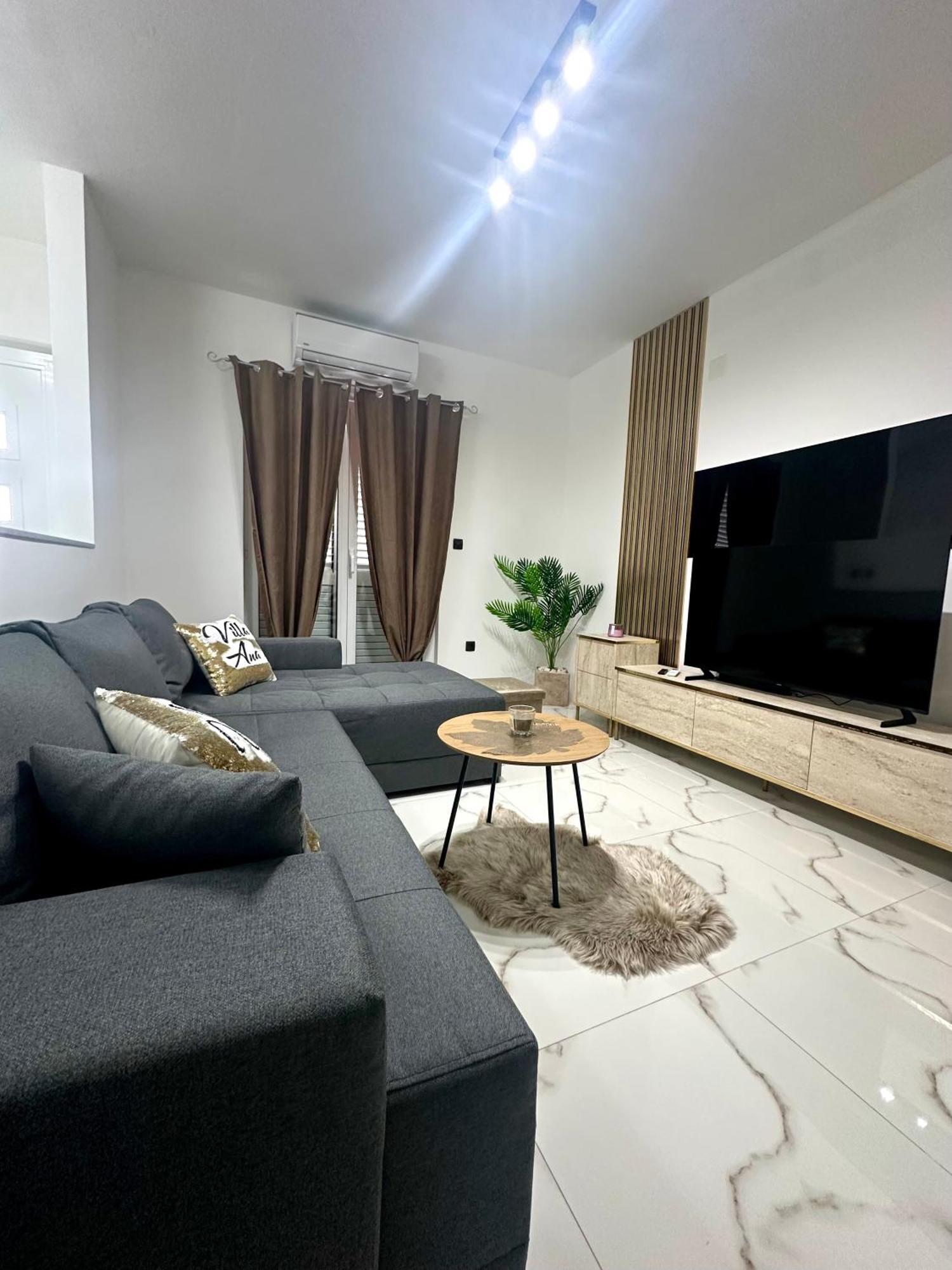 Villa Ana Kaštel Sućurac Kültér fotó